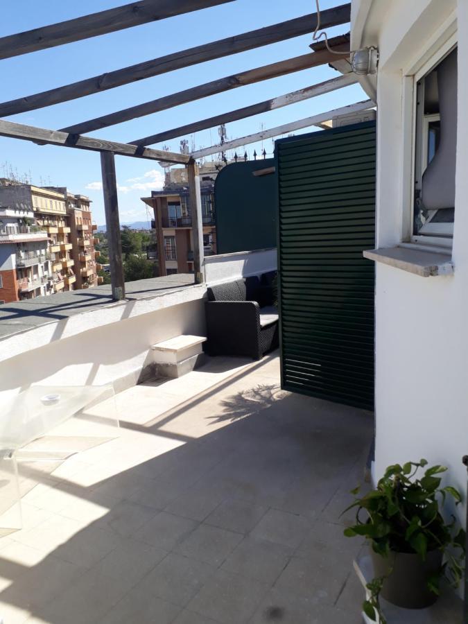 Готель La Terrazza Рим Екстер'єр фото